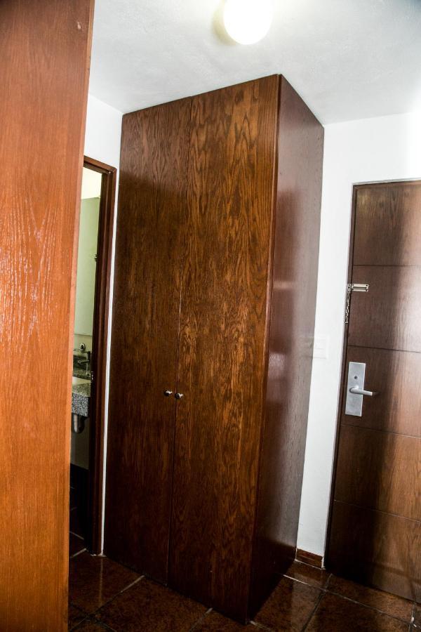 Booking Dioh Monterrey Esterno foto