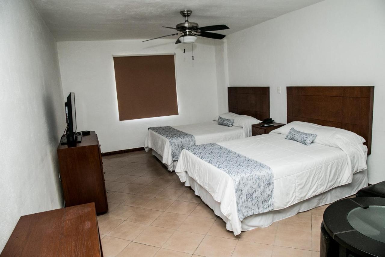 Booking Dioh Monterrey Esterno foto