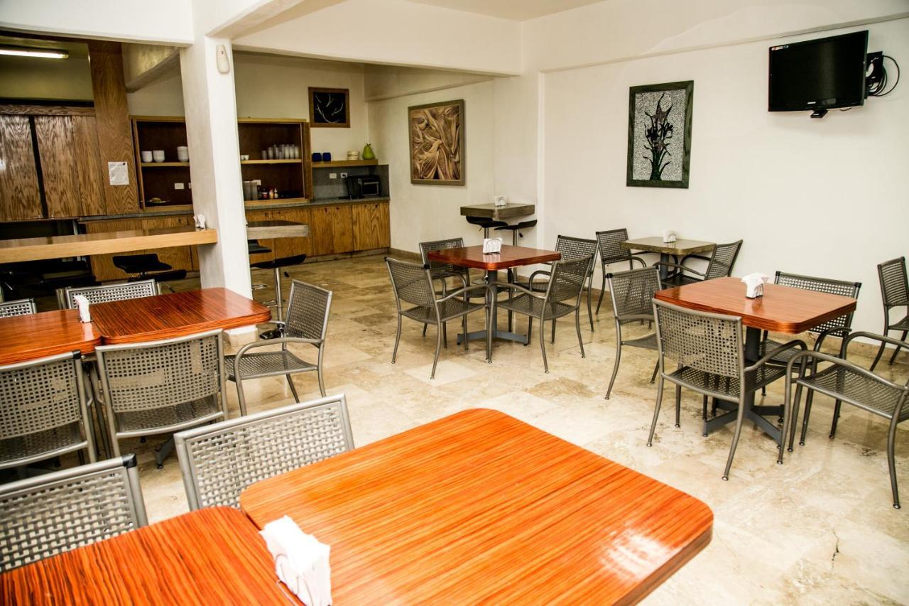 Booking Dioh Monterrey Esterno foto