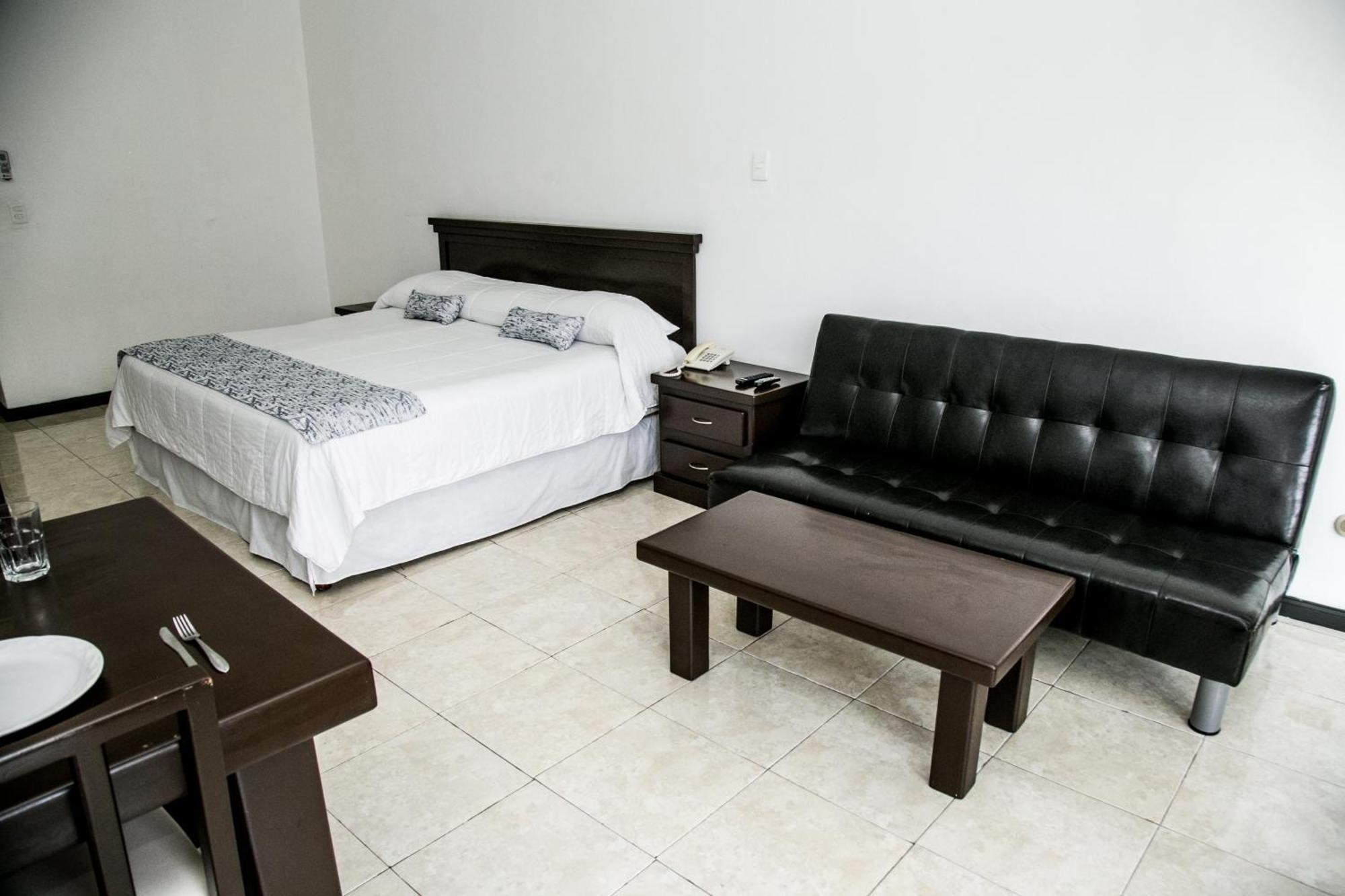 Hotel Booking Dioh Monterrey Esterno foto