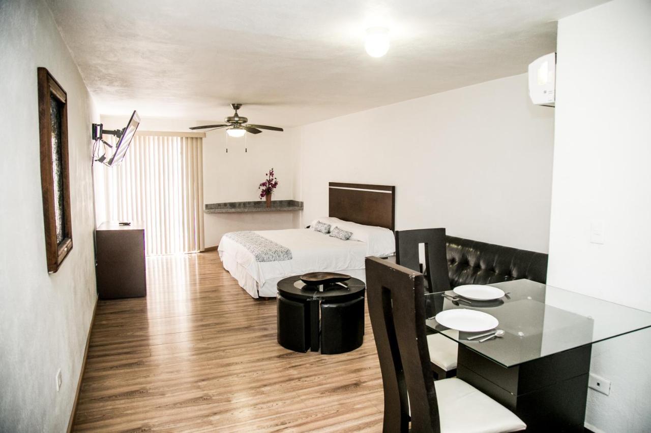 Booking Dioh Monterrey Esterno foto
